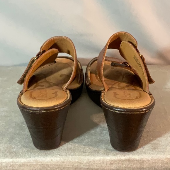 Born Leather Sandals - Picture 4 of 8